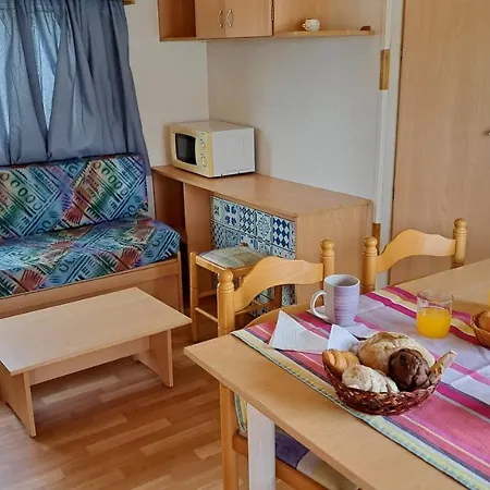 Landshause Camping *