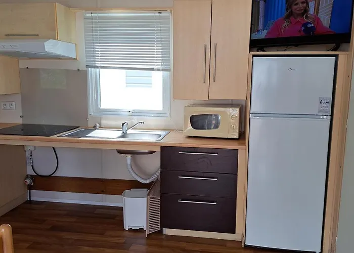 Κάμπινγκ Landshause Burinhosa