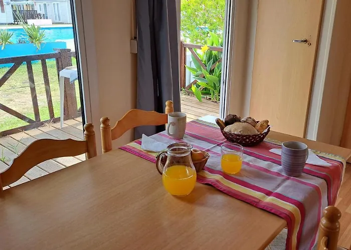 Landshause * Burinhosa