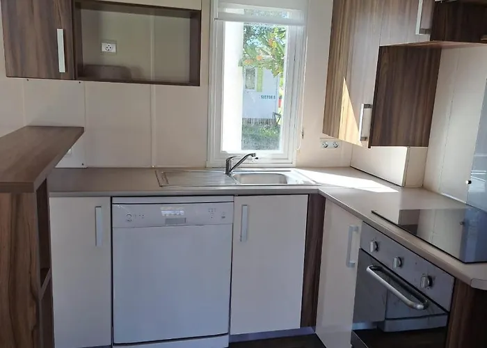 Landshause Κάμπινγκ