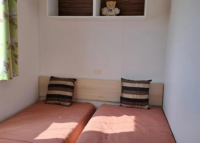 Landshause Burinhosa