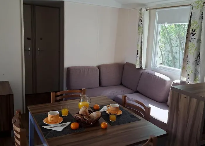 Landshause Burinhosa