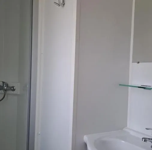 Landshause Κάμπινγκ Burinhosa